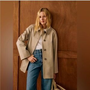Sezane Carter Trenchcoat in Light Beige size 36/4 NWT